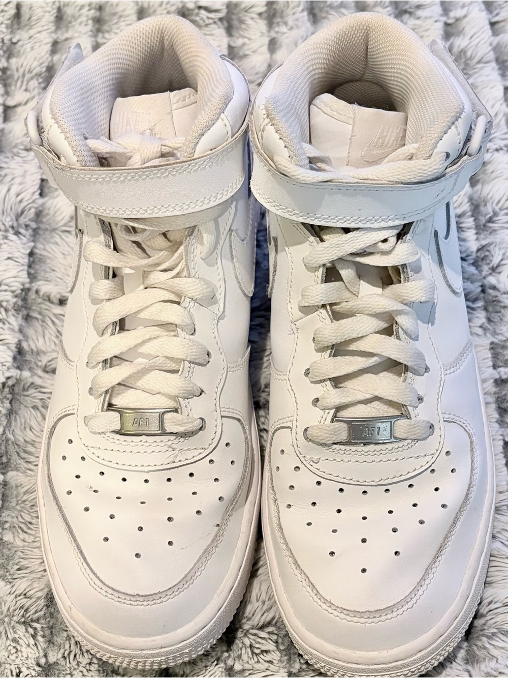 Nike Youth White High-Top AIR FORCE ONES Sneakers 6.5Y